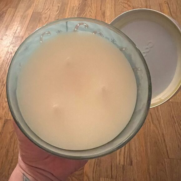 Goose Creek Limited Edition ELF 3 Wick Candle Candy Cane 14.5 oz - Picture 6 of 7